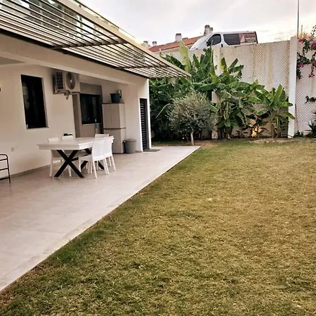 Happy Garden Apartament *