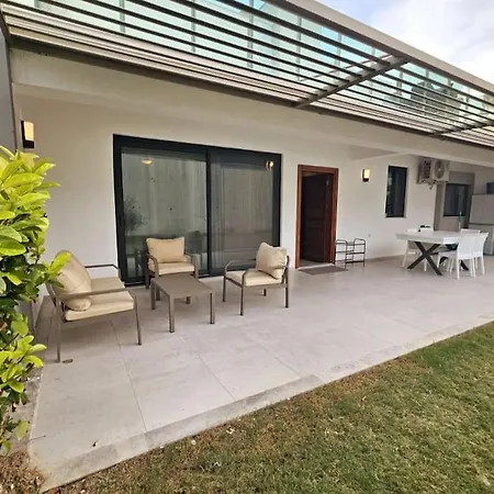 Apartmán Happy Garden Ildiri